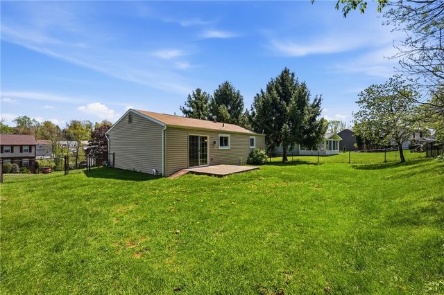 3522 Woodlake Drive, West Deer, PA 16046