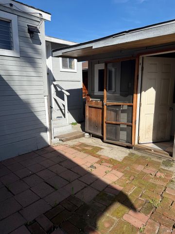 2002 marin St, Vallejo, CA 94590