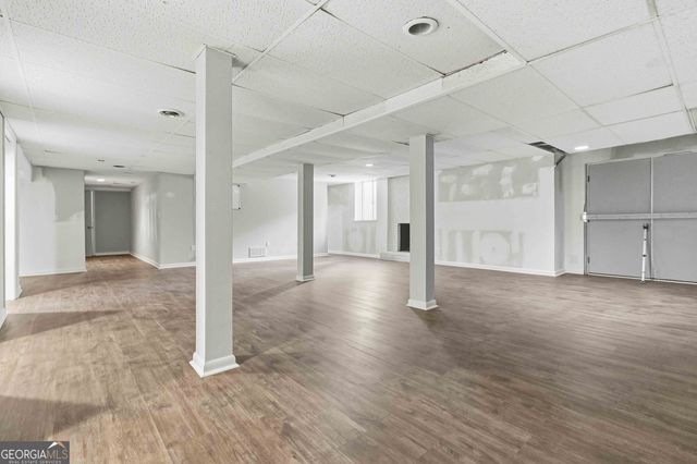 4204 Williamsburg Drive, Atlanta, GA 30337