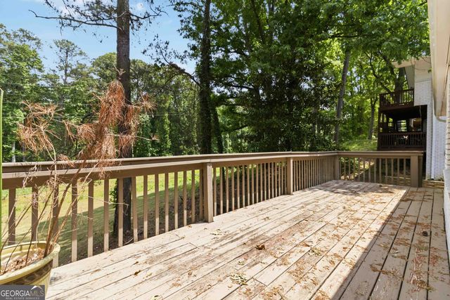 4204 Williamsburg Drive, Atlanta, GA 30337