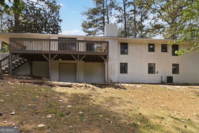 4204 Williamsburg Drive, Atlanta, GA 30337