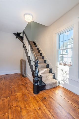 114 Green St, Gardner, MA 01440