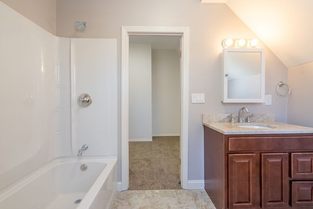 114 Green St, Gardner, MA 01440