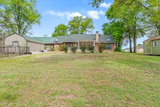 190 Westshore Drive, Wills Point, TX 75169