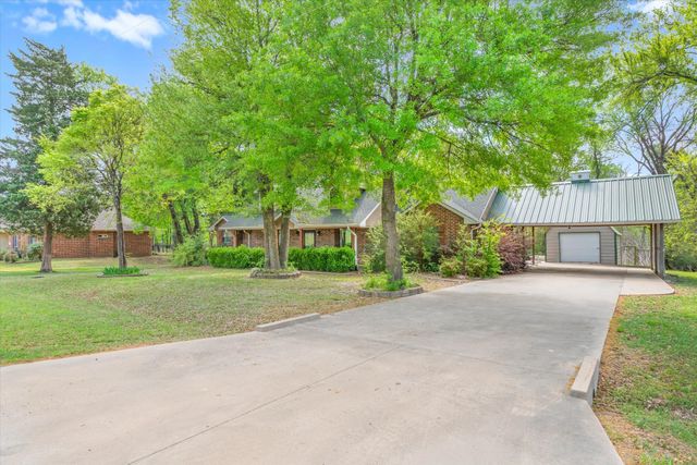 190 Westshore Drive, Wills Point, TX 75169