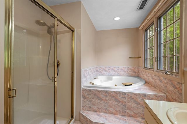 15 Darrell Dr., North Reading, MA 01864
