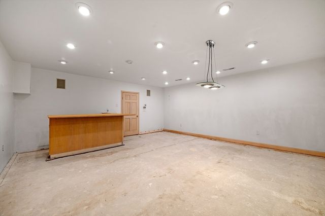 15 Darrell Dr., North Reading, MA 01864