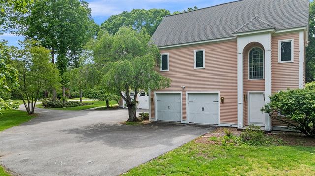 15 Darrell Dr., North Reading, MA 01864