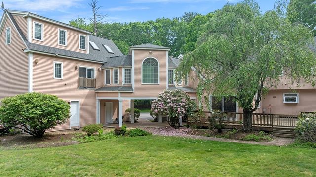 15 Darrell Dr., North Reading, MA 01864