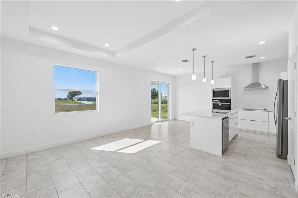 9006 S Castle CIR, LABELLE, FL 33935 — photo 2