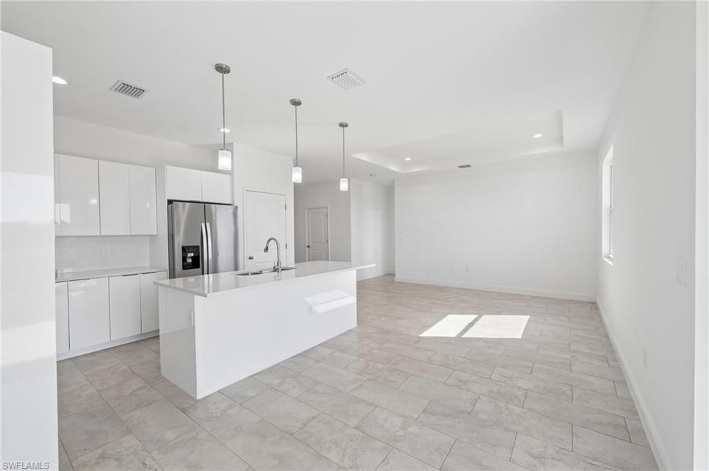9006 S Castle CIR, LABELLE, FL 33935 — photo 5