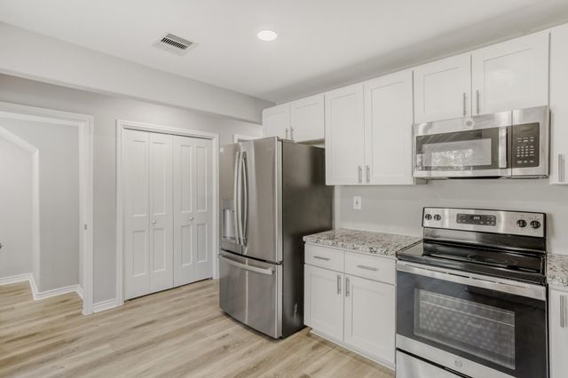 28943 Enchanted Drive, Shenandoah, TX 77381