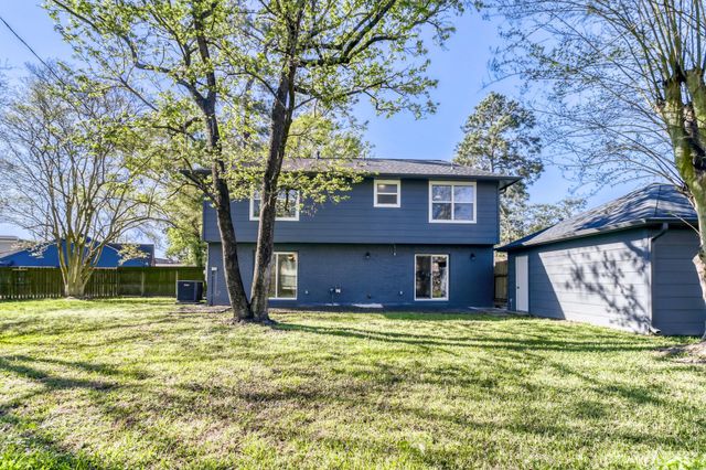 28943 Enchanted Drive, Shenandoah, TX 77381