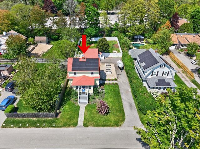 7 Verndale Circle, Bristol, RI 02809