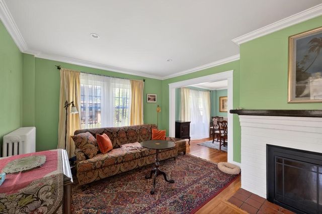 7 Verndale Circle, Bristol, RI 02809