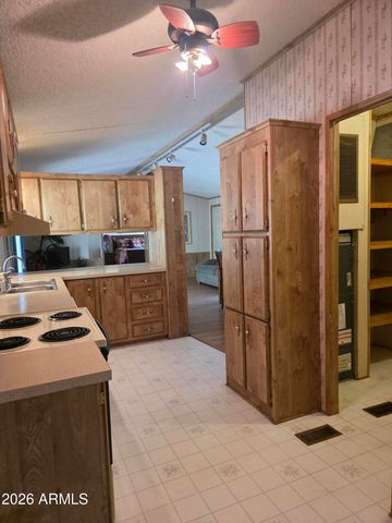 2233 E BEHREND Drive 51, Phoenix, AZ 85024