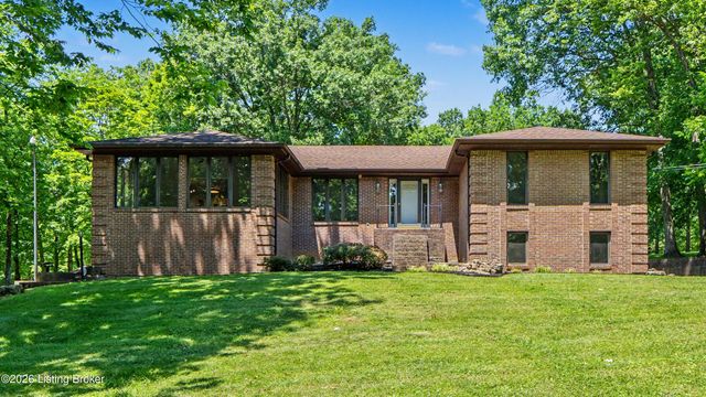 306 Long Run Rd, Louisville, KY 40245