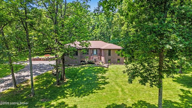 306 Long Run Rd, Louisville, KY 40245