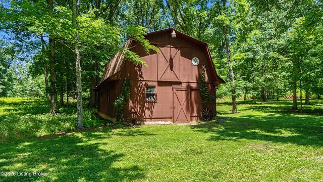 306 Long Run Rd, Louisville, KY 40245