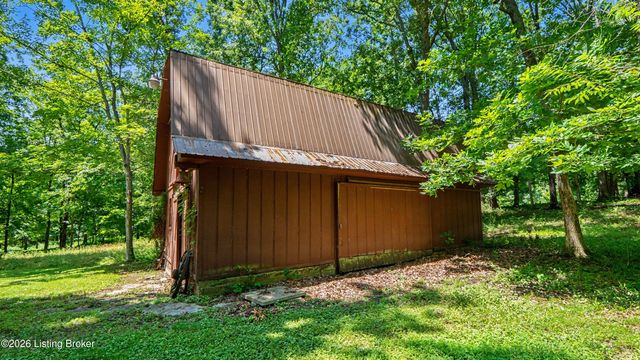 306 Long Run Rd, Louisville, KY 40245