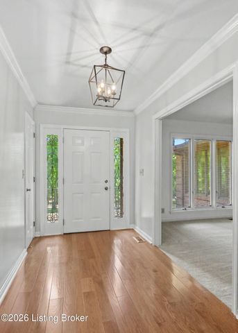 306 Long Run Rd, Louisville, KY 40245