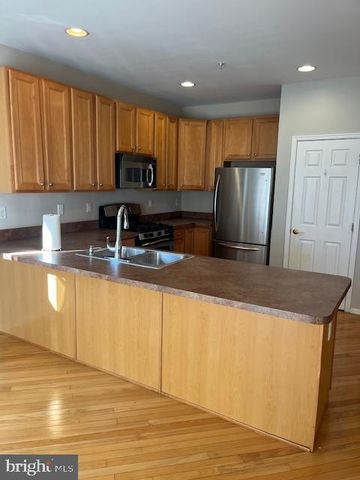 1802 NATHAN DR, Cinnaminson, NJ 08077