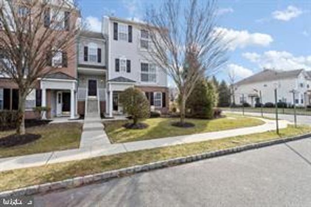 1802 NATHAN DR, Cinnaminson, NJ 08077