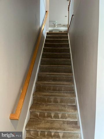 1802 NATHAN DR, Cinnaminson, NJ 08077