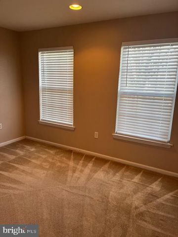 1802 NATHAN DR, Cinnaminson, NJ 08077