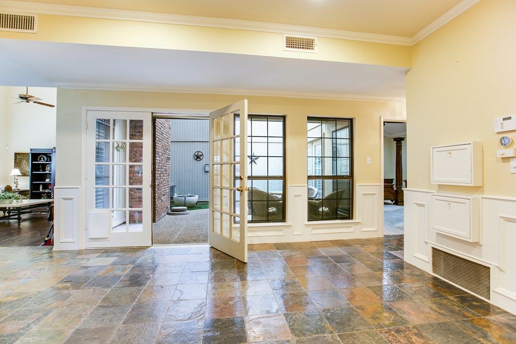 Image 8 of property listing at 5114 Fairway Dr, San Angelo, TX 76904