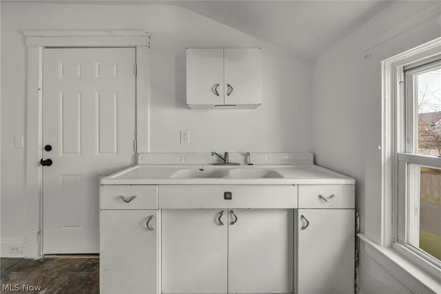 3134 W 88th Street, Cleveland, OH 44102