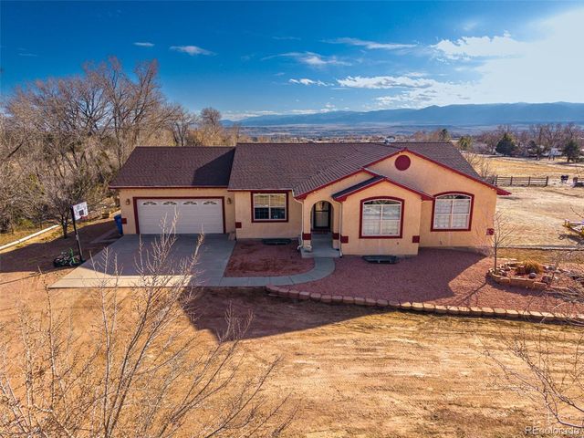 330 7th Street, Penrose, CO 81240