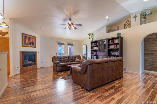 330 7th Street, Penrose, CO 81240