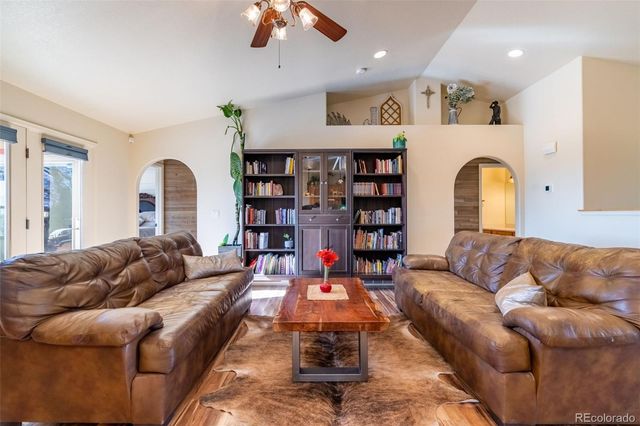 330 7th Street, Penrose, CO 81240