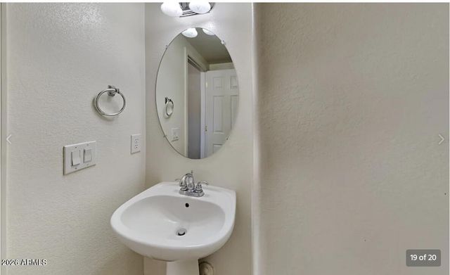 1515 E SHERATON Lane, Phoenix, AZ 85040