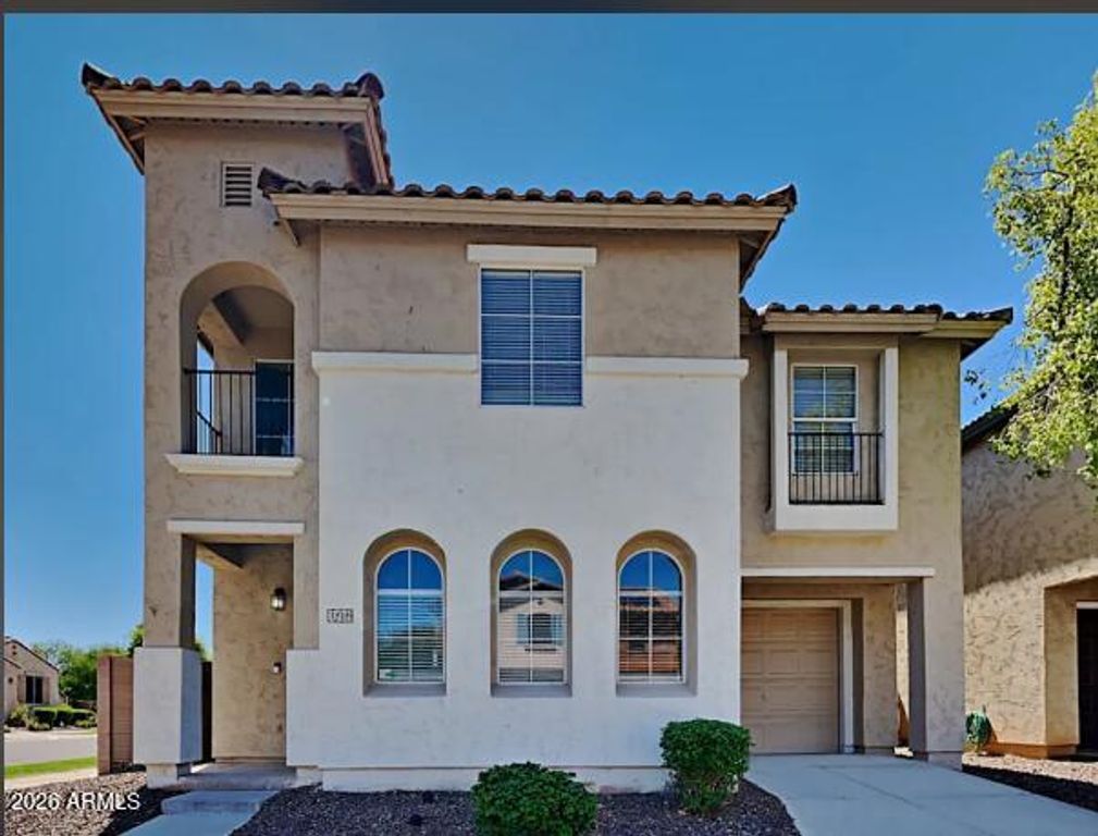 1515 E SHERATON Lane, Phoenix, AZ 85040