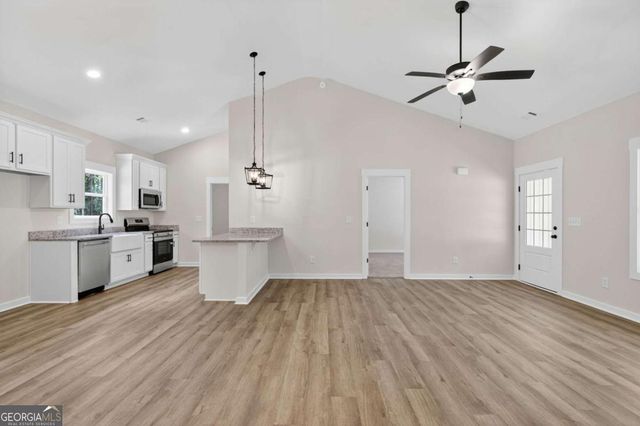 153 Clover Path, Dallas, GA 30132