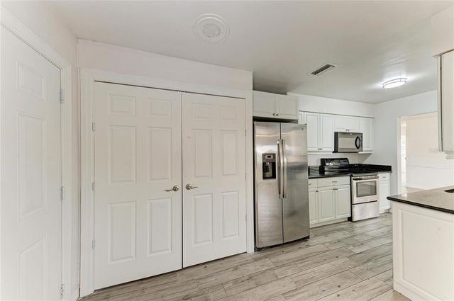 2544 ORSOVA WAY, Sarasota, FL 34231