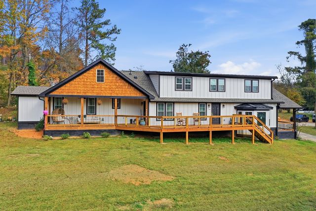 34 Bodie Road, Talking Rock, GA 30175