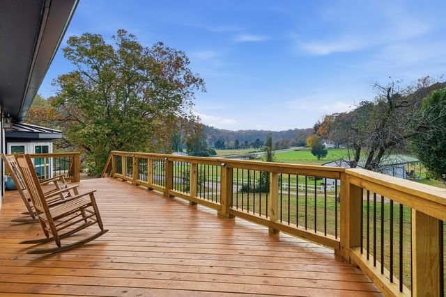 34 Bodie Road, Talking Rock, GA 30175