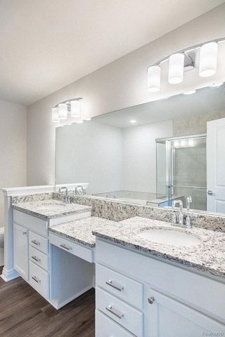 5 Grandview Circle 70, White Lake Charter Township, MI 48386