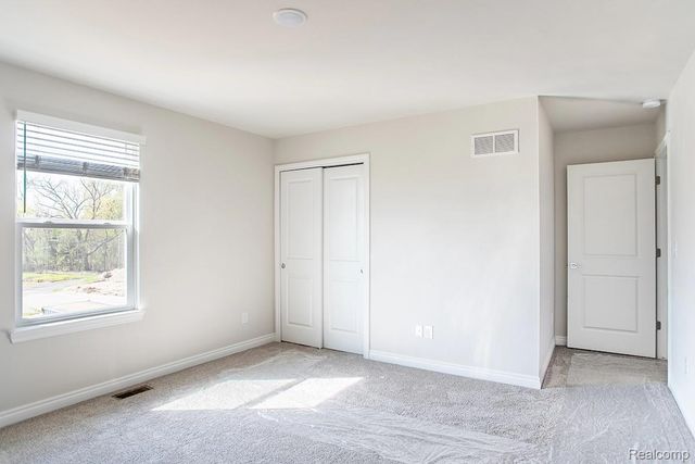 5 Grandview Circle 70, White Lake Charter Township, MI 48386