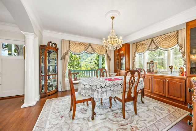 127 Fourth Avenue, Gold Hill, OR 97525