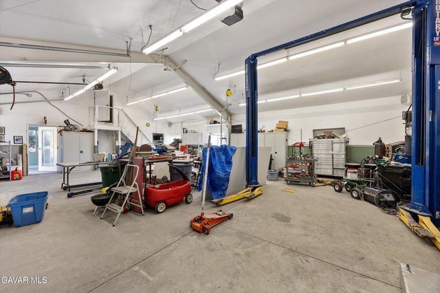 27021 Barkes Way, Tehachapi, CA 93561