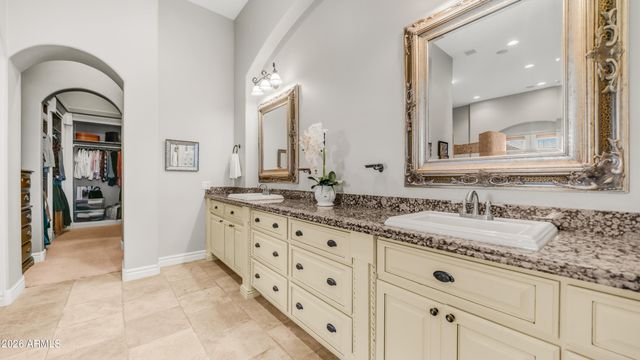 1744 E DESERT WILLOW Drive, Phoenix, AZ 85048