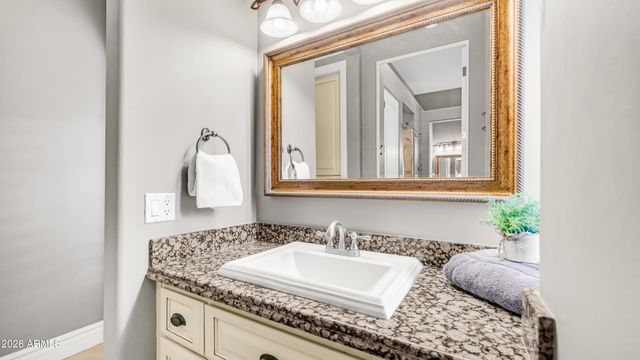 1744 E DESERT WILLOW Drive, Phoenix, AZ 85048