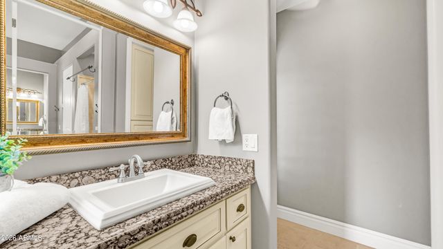 1744 E DESERT WILLOW Drive, Phoenix, AZ 85048