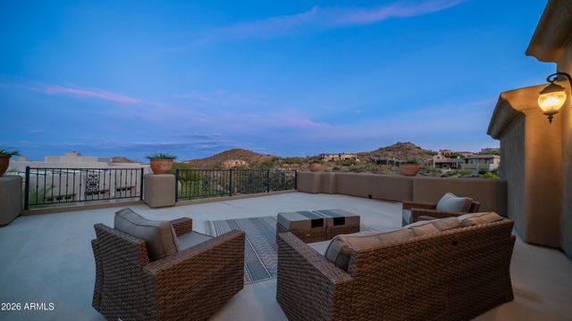 1744 E DESERT WILLOW Drive, Phoenix, AZ 85048