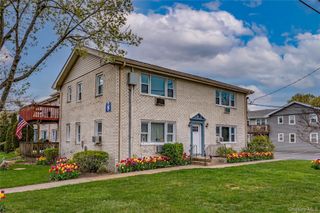 86 Cardinal Lane 2A, Islip, NY 11751