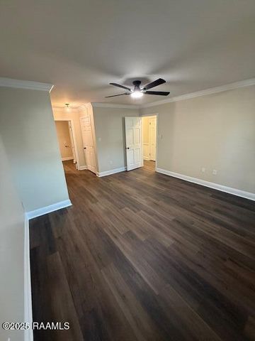 112 Thorn Drive, Youngsville, LA 70592